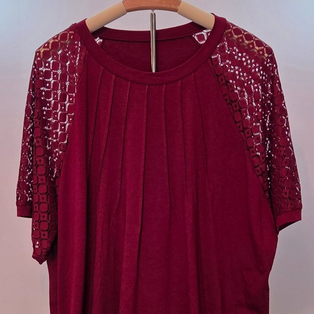 Burgundy/Wine Short Sleeve Lace Pleated Front Top, Size 4X, NWOT